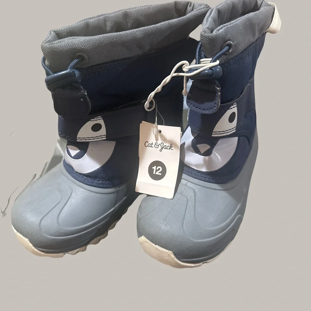 CAT&JACK TODDLER BERNARDO PENGUIN WINTER BOOTS SZ 12